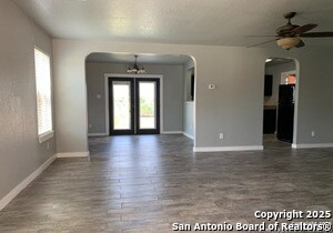 Building Photo - 25243 Cambridge Dr