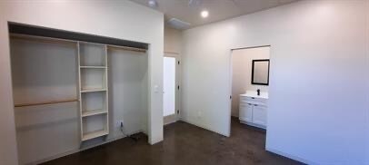 Building Photo - Modern 1 Bedroom Duplex located in the heart of the Garfield Arts District. Please enter this pro...