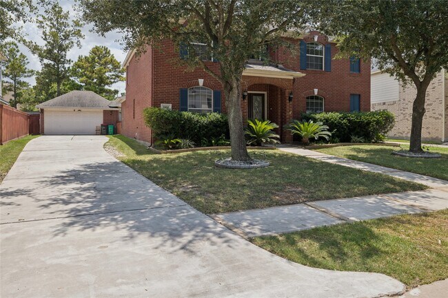 Foto del edificio - 6414 Pinewood Trace Ln