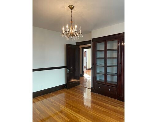 Building Photo - 45-47 Waverley St