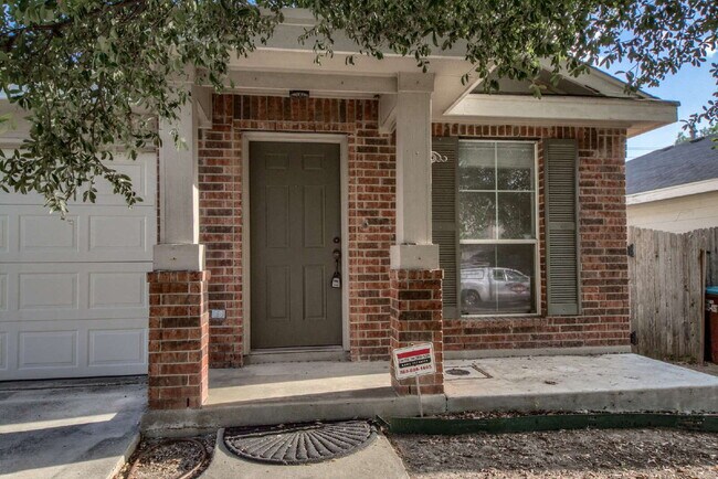 Foto del edificio - Charming 3-bedroom, 2-bathroom home in Wildhorse!