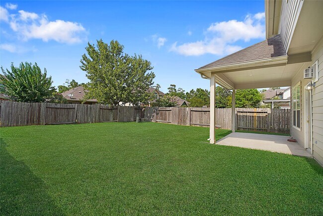 Building Photo - 111 Zephyr Bend Pl