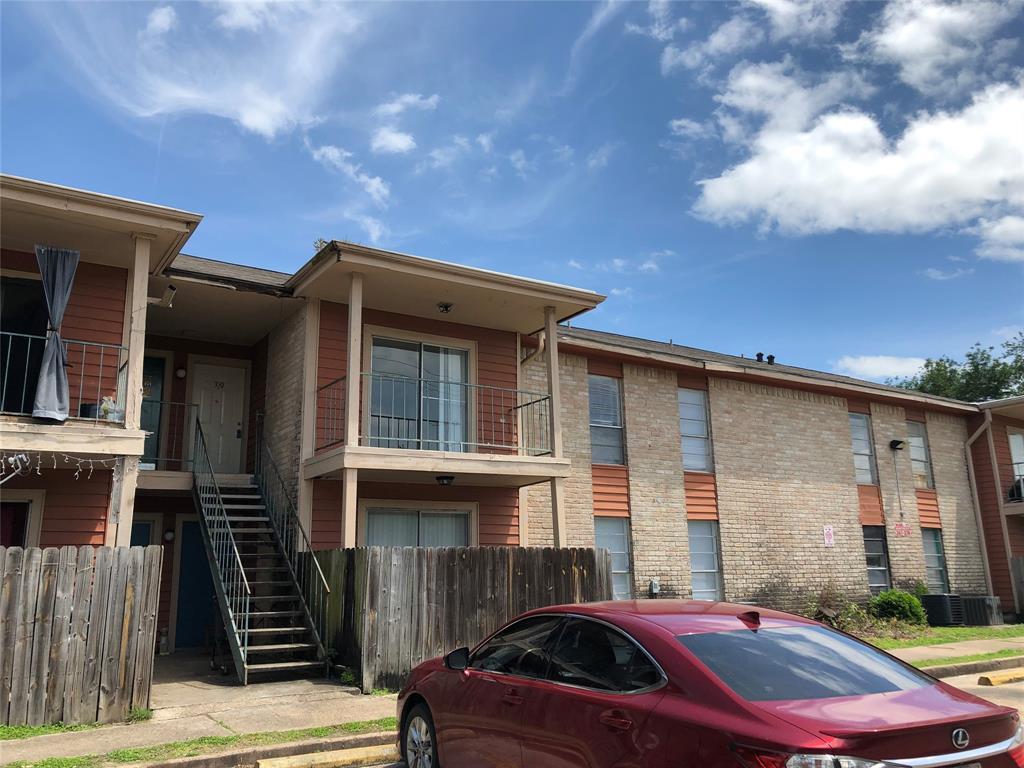 Foto principal - 9220 Bellwood Ln