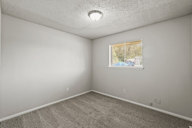 Foto del edificio - 1802 Mosher Ln