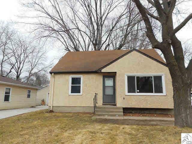 Primary Photo - Beautiful 3 Bedroom, 1 Bathroom House in N...