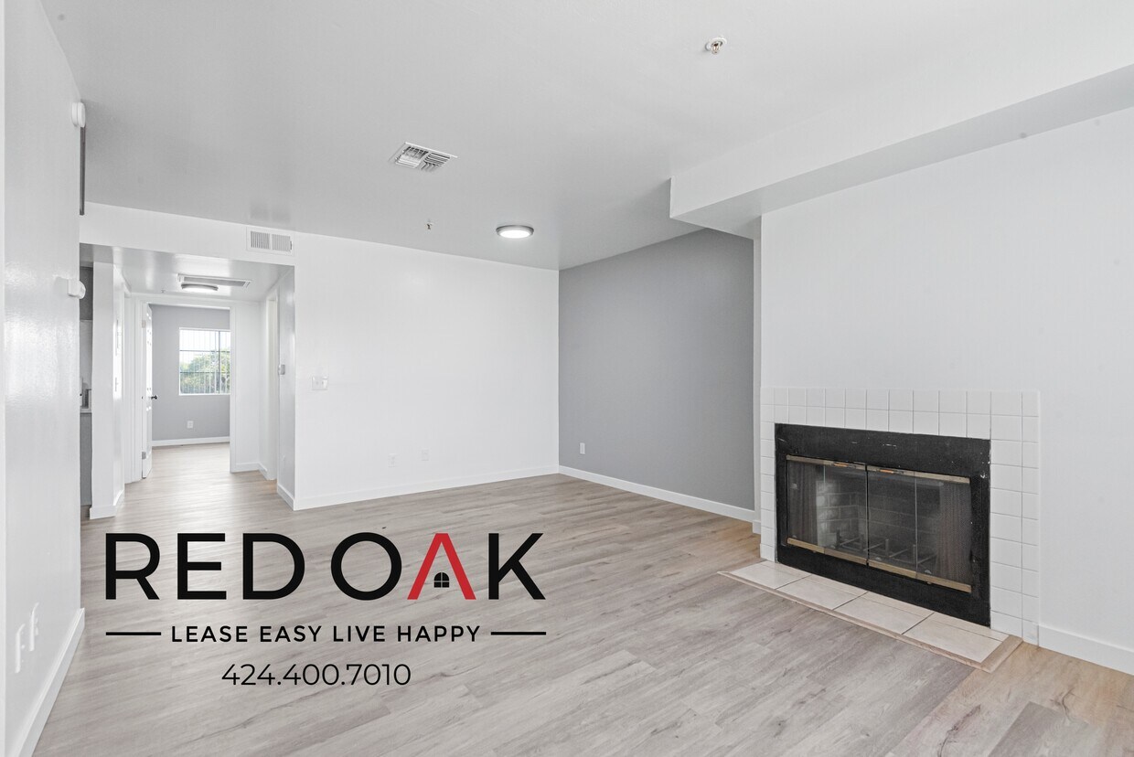 Primary Photo - ~1 Month FREE~ Stunning Top Floor Two Bedr...