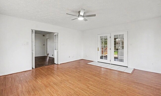 Building Photo - 4806 Hazelwood Ave
