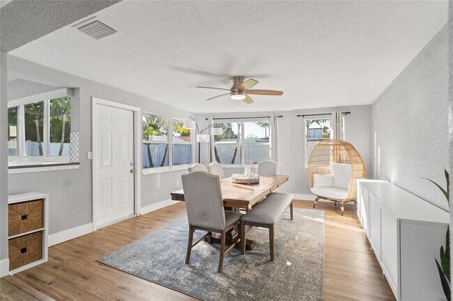 Foto del edificio - 1960 NW 32nd Ct