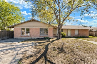 Building Photo - 308 E Cheryl Dr