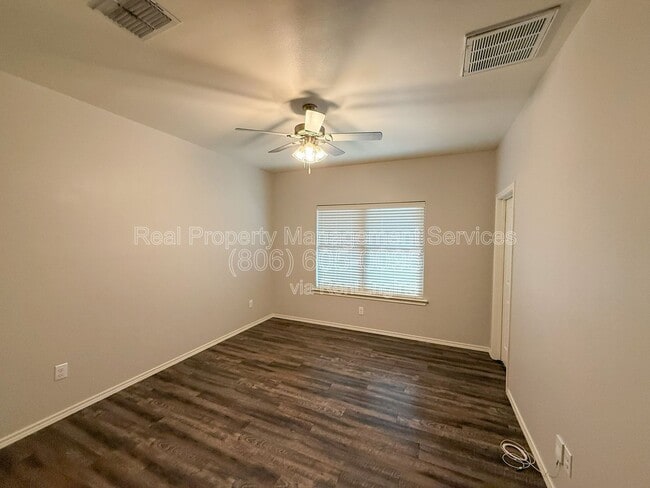 Foto del edificio - 6931 20th St