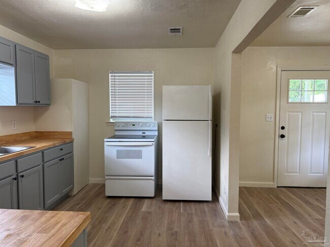 Foto del edificio - 1416 N 6th Ave