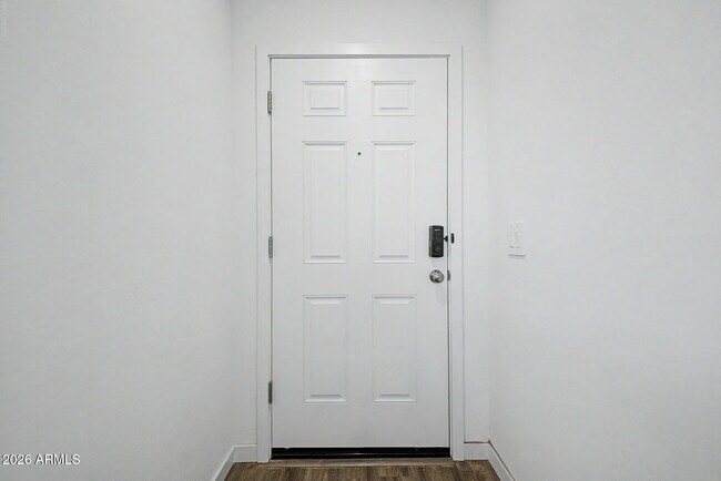 Foto del edificio - 24534 W St Anne Ave