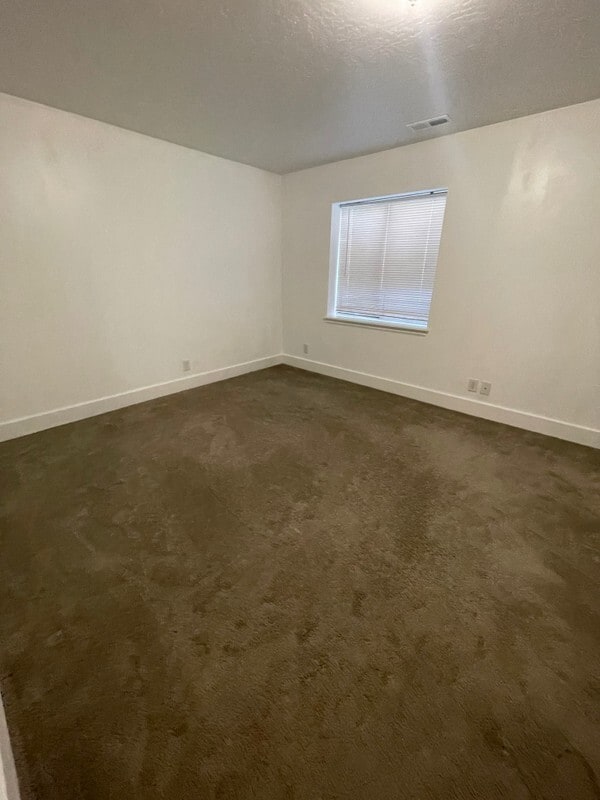 Building Photo - 11817 S Hidden Valley Dr