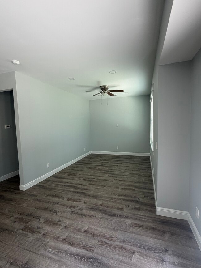 Building Photo - 4079 Dimsdale Rd