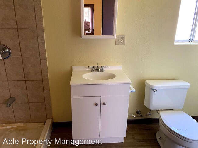 Foto del edificio - 5308 Lake Isabella Blvd