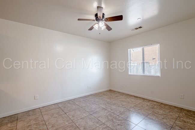 Building Photo - 703 N Street