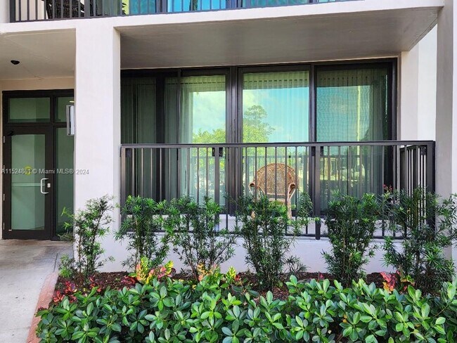 Foto del edificio - 1301 River Reach Dr