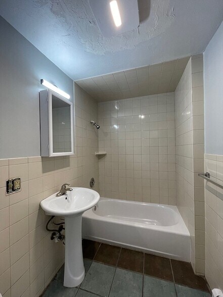 Foto del edificio - 475 Norfolk St