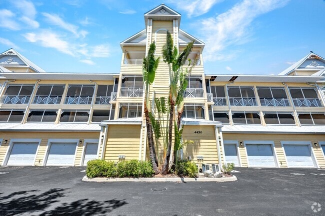 Building Photo - 4450 Chickee Hut Ct