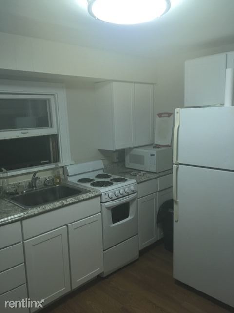 Building Photo - 1 br, 1 bath  - 109 S Huron St Apt 2