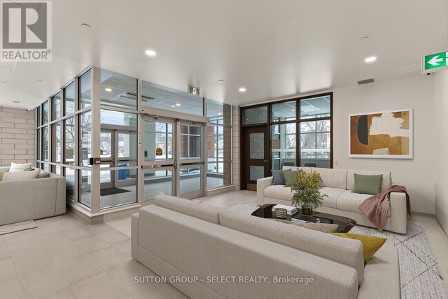 Building Photo - 351 Hill St