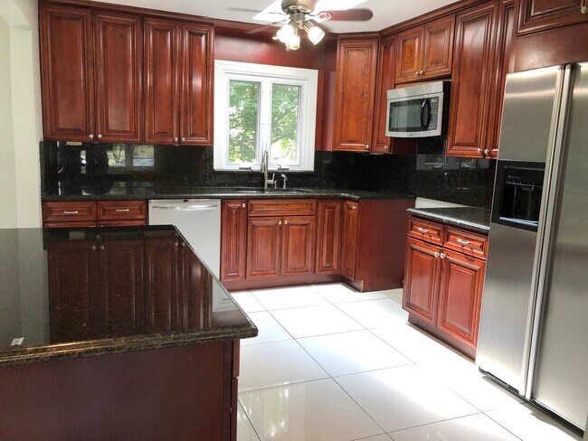 Cocina - 1769 Dakota St