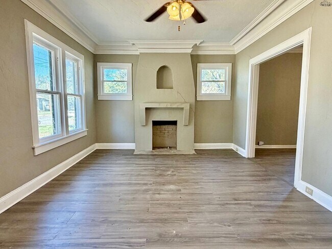 Foto del edificio - 2213 Bridwell St