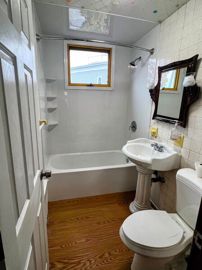 Foto del edificio - 61 Tufts St