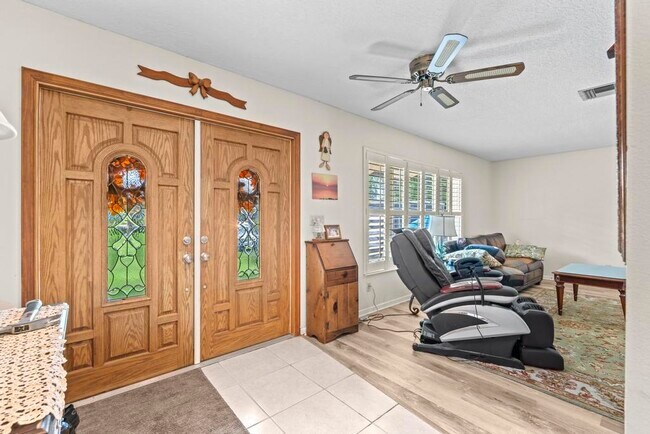 Building Photo - 12061 Orange Grove Blvd