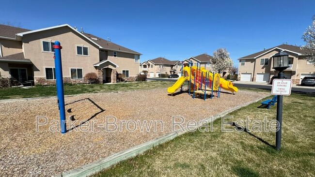 Building Photo - 7381 Brittany Town Dr
