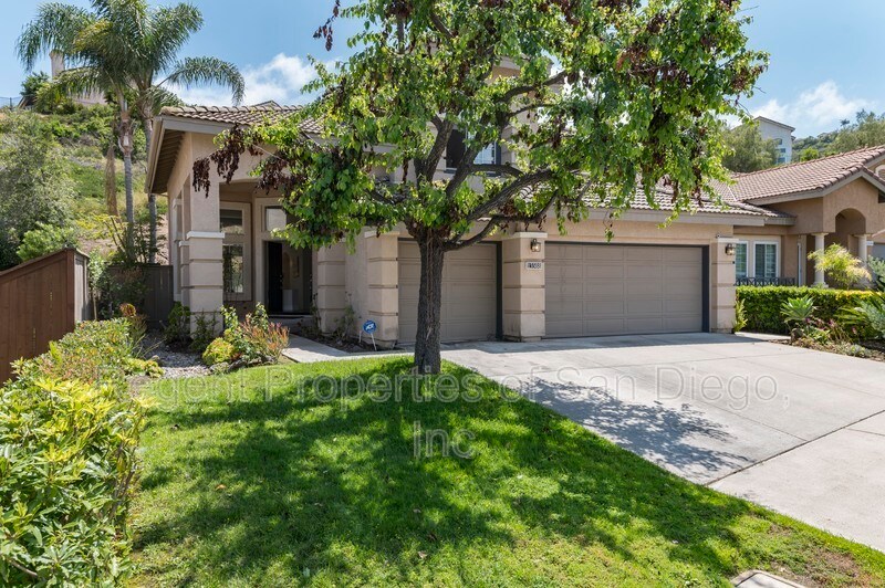 Primary Photo - 13588 Lindamere Ln