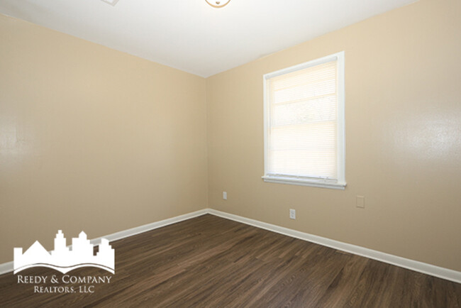 Building Photo - 4396 Millbranch Rd
