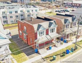 Building Photo - 1733 Dixwell Ave