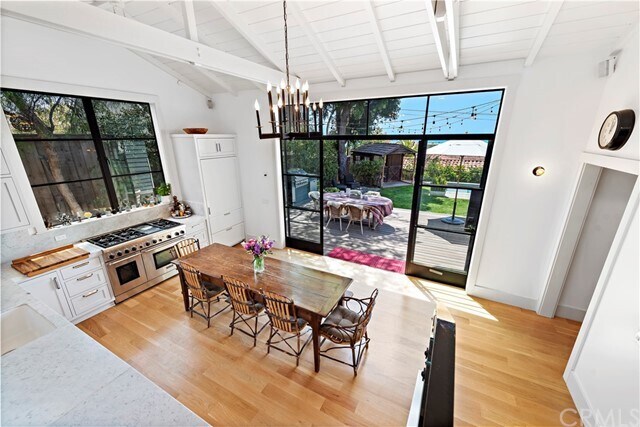 Foto del edificio - 2045 Glenneyre St