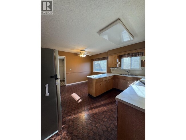 Building Photo - 11804-11232 232 St