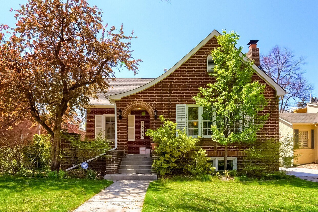 1945 Ivanhoe St, Denver, CO 80220 House Rental in Denver, CO