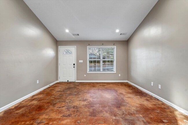 Foto del edificio - 4 Bed / 2 Bath Home – Jonesboro School District