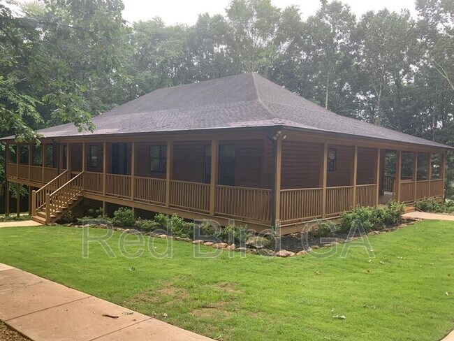 Foto del edificio - 168 Timberlake Dr