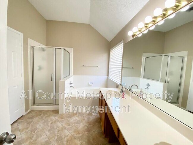 Foto del edificio - 813 Snapdragon Ln