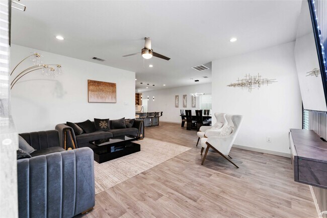 Foto del edificio - 12812 Barnsbury Ln