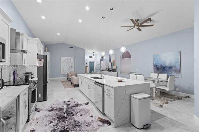 Foto del edificio - 6952 NW 27th Ct