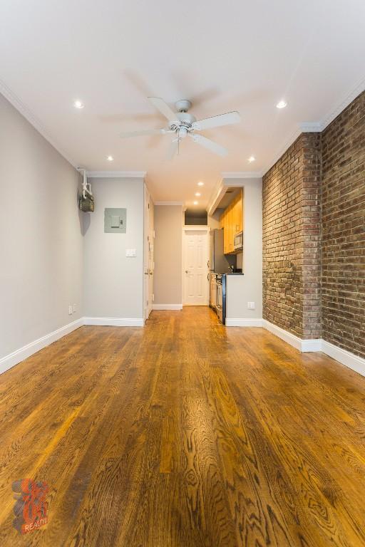 Primary Photo - 493 Second Avenue
