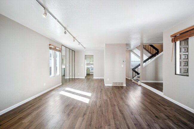 Building Photo - 1050 S Monaco St Pkwy