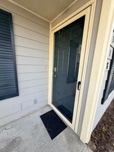 Building Photo - 118 Wisteria Ct