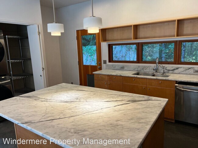 Foto del edificio - 2 br, 3 bath House - 14644 Sivertson Road NE