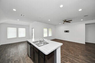 Building Photo - 21314 Sleepy Willow St