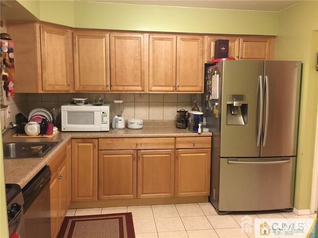 Foto del edificio - 5302 Hana Rd