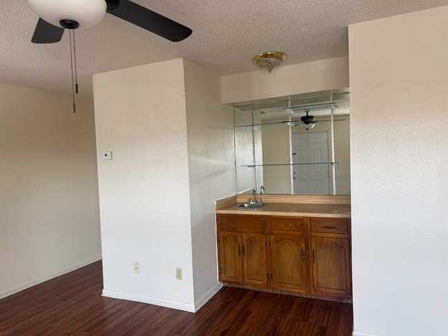 Building Photo - 4902 Marcella Ave