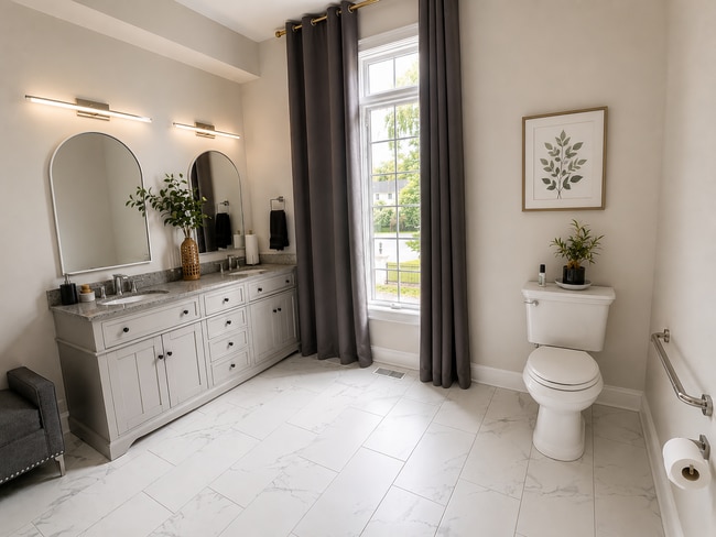 Master bathroom - 607 Brockman Ct