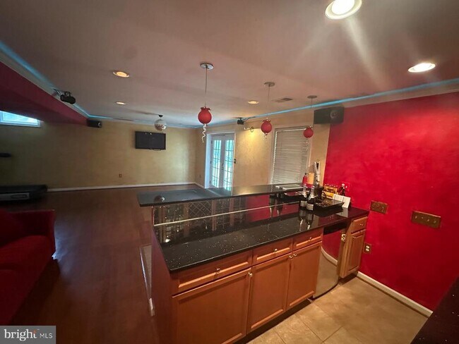 Foto del edificio - 4780 Walbern Ct